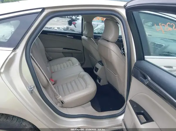 3FA6P0T98HR308597 2017 FORD FUSION - Image 8
