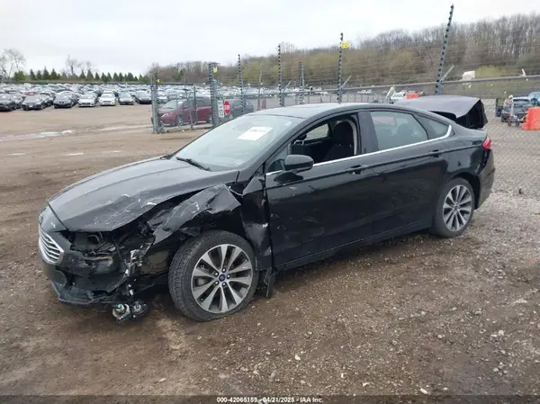 3FA6P0T98KR261076 2019 FORD FUSION - Image 2