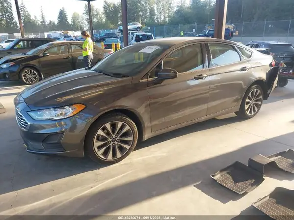 3FA6P0T98LR156281 2020 FORD FUSION - Image 2