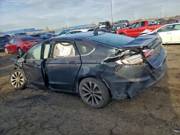 3FA6P0T98LR179852 2020 FORD FUSION - Image 2