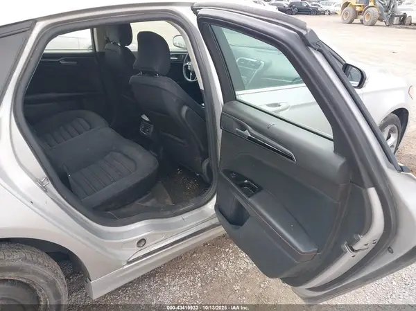 3FA6P0T99GR263121 2016 FORD FUSION - Image 8