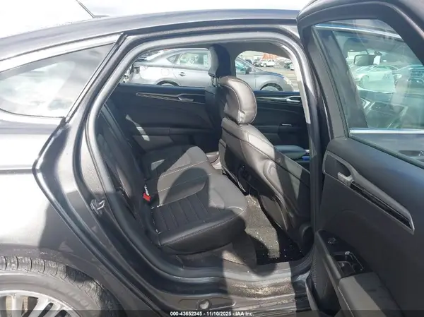 3FA6P0T99GR312589 2016 FORD FUSION - Image 8