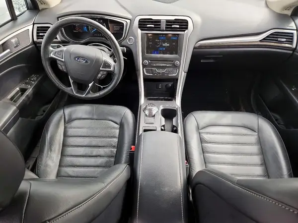 3FA6P0T99HR366105 2017 FORD FUSION - Image 8