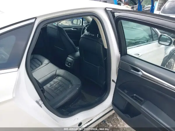 3FA6P0T99HR378884 2017 FORD FUSION - Image 8