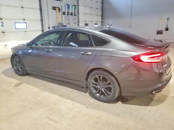 3FA6P0T99JR215772 2018 FORD FUSION - Image 2