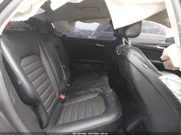 3FA6P0T99JR261487 2018 FORD FUSION - Image 8