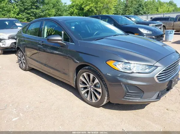3FA6P0T99KR103782 2019 FORD FUSION - Image 1