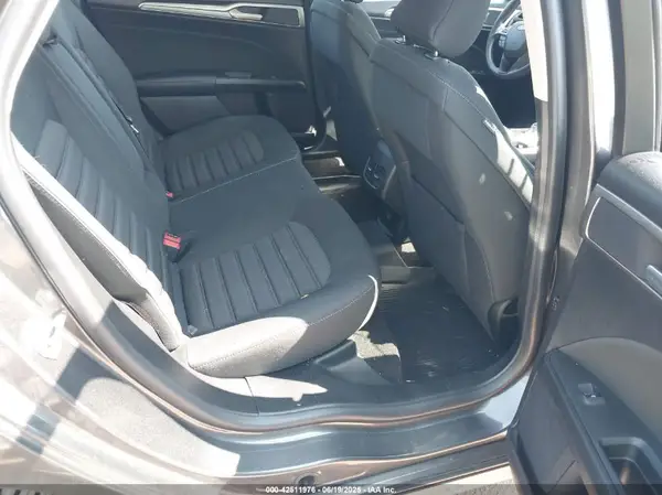 3FA6P0T99KR103782 2019 FORD FUSION - Image 8