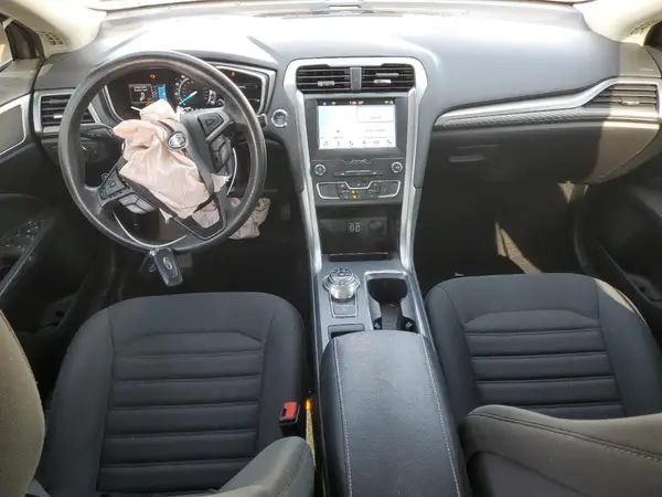 3FA6P0T99KR154490 2019 FORD FUSION - Image 8