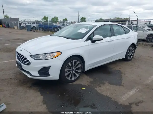 3FA6P0T99KR233898 2019 FORD FUSION - Image 2