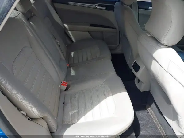 3FA6P0T99KR285645 2019 FORD FUSION - Image 8