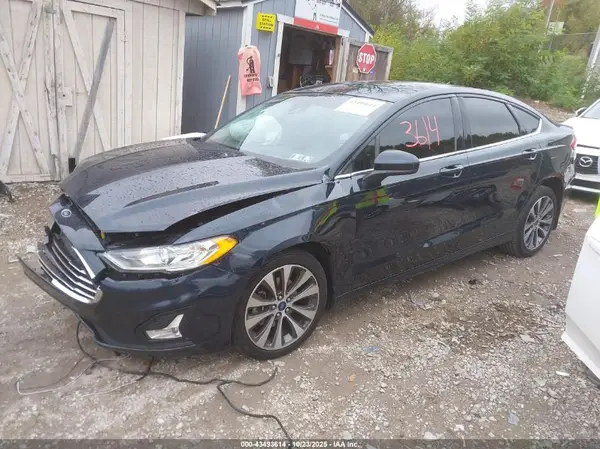 3FA6P0T99LR123757 2020 FORD FUSION - Image 2