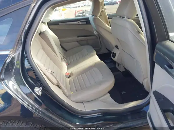 3FA6P0T99LR147136 2020 FORD FUSION - Image 8