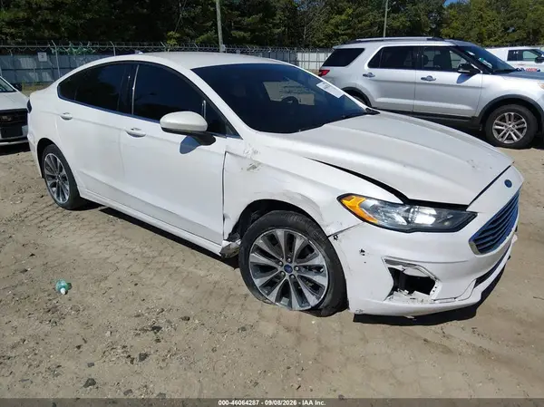 3FA6P0T99LR156273 2020 FORD FUSION - Image 1