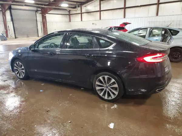 3FA6P0T99LR190505 2020 FORD FUSION - Image 2