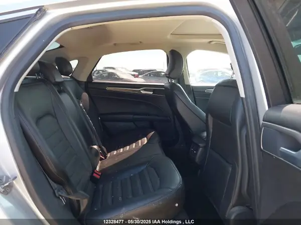 3FA6P0T9XGR107413 2016 FORD FUSION - Image 8