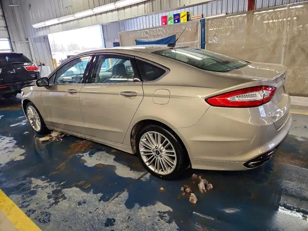 3FA6P0T9XGR107444 2016 FORD FUSION - Image 2