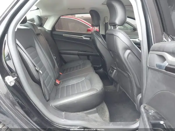 3FA6P0T9XGR137141 2016 FORD FUSION - Image 8