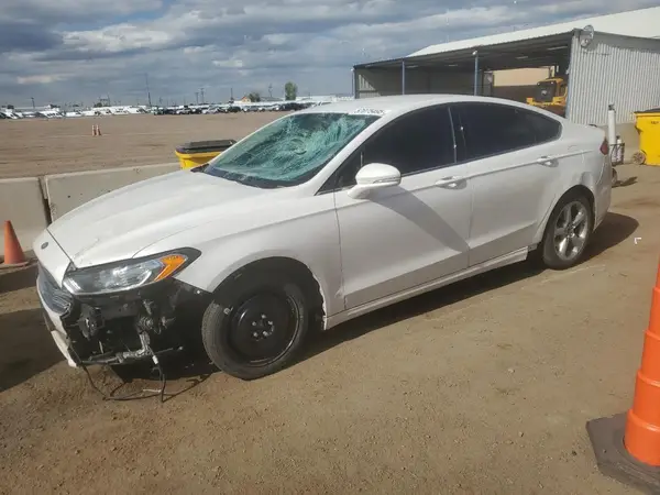3FA6P0T9XGR186744 2016 FORD FUSION - Image 1