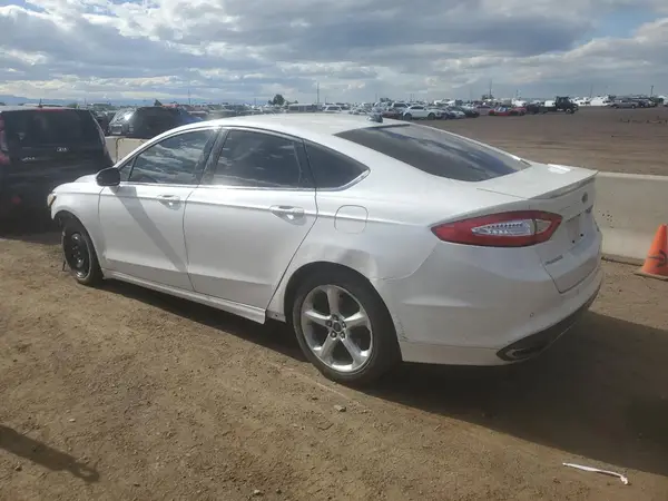 3FA6P0T9XGR186744 2016 FORD FUSION - Image 2