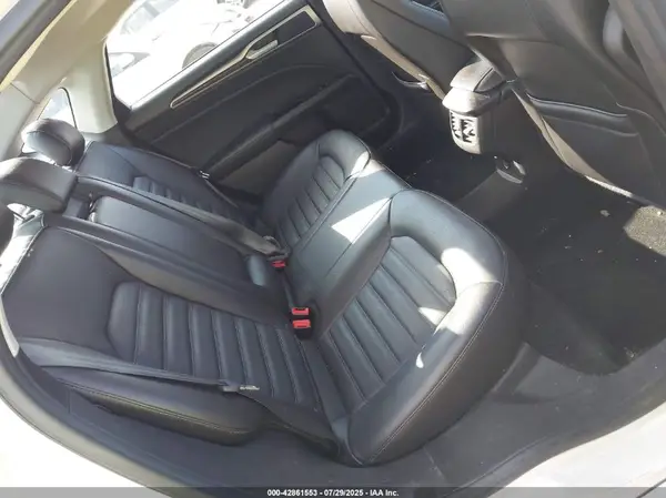 3FA6P0T9XGR230841 2016 FORD FUSION - Image 8
