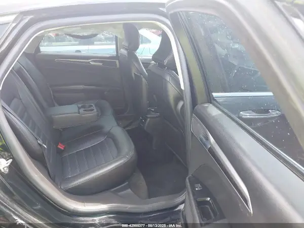 3FA6P0T9XGR238471 2016 FORD FUSION - Image 8