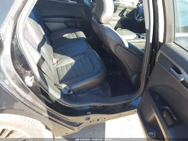 3FA6P0T9XGR264987 2016 FORD FUSION - Image 8