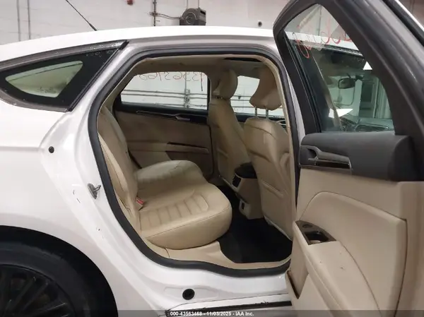 3FA6P0T9XGR271731 2016 FORD FUSION - Image 8