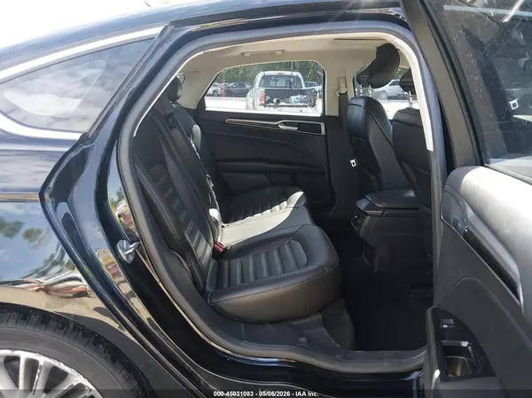 3FA6P0T9XGR403869 2016 FORD FUSION - Image 8