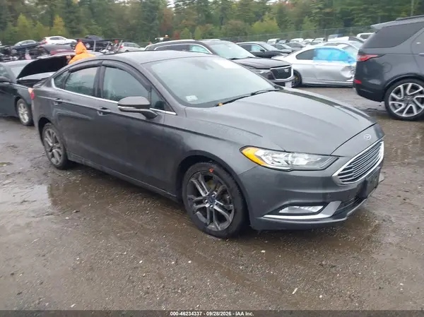 3FA6P0T9XHR144737 2017 FORD FUSION - Image 1