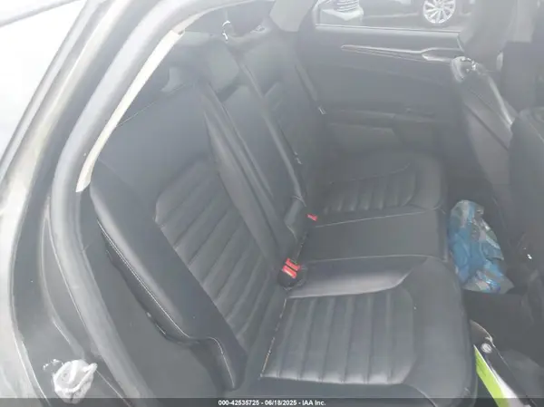 3FA6P0T9XHR186017 2017 FORD FUSION - Image 8