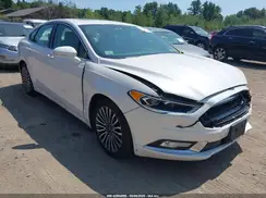 3FA6P0T9XHR211093 2017 FORD FUSION