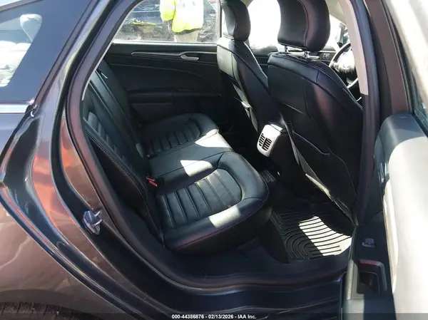 3FA6P0T9XHR249049 2017 FORD FUSION - Image 8