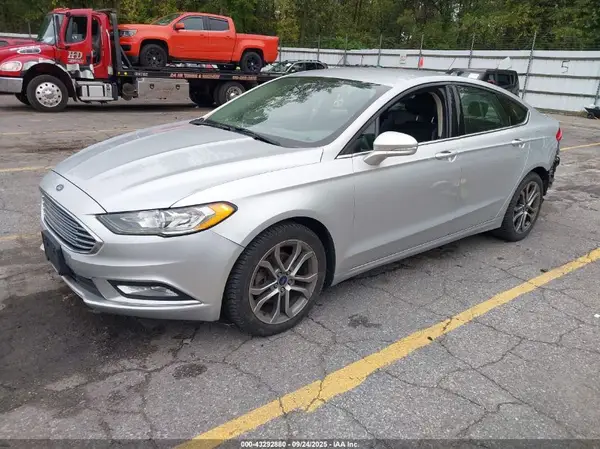 3FA6P0T9XHR253425 2017 FORD FUSION - Image 2