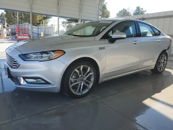 3FA6P0T9XHR291494 2017 FORD FUSION - Image 1