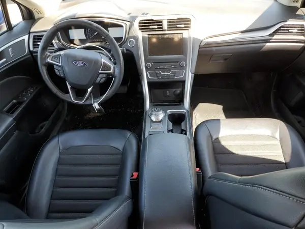 3FA6P0T9XHR303675 2017 FORD FUSION - Image 8