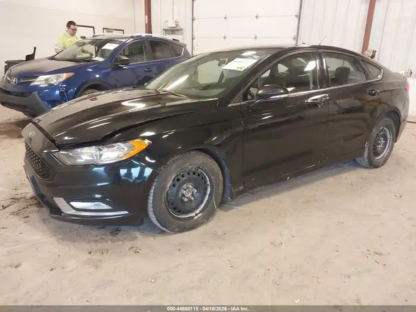 3FA6P0T9XHR327197 2017 FORD FUSION - Image 2