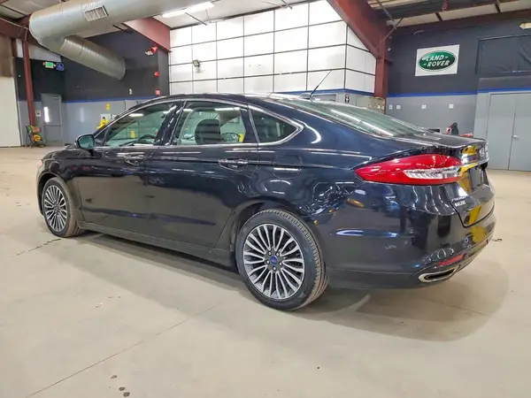 3FA6P0T9XJR118533 2018 FORD FUSION - Image 2