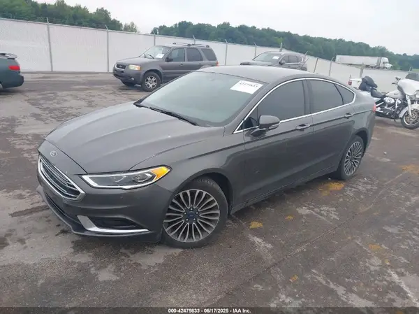 3FA6P0T9XJR135901 2018 FORD FUSION - Image 2
