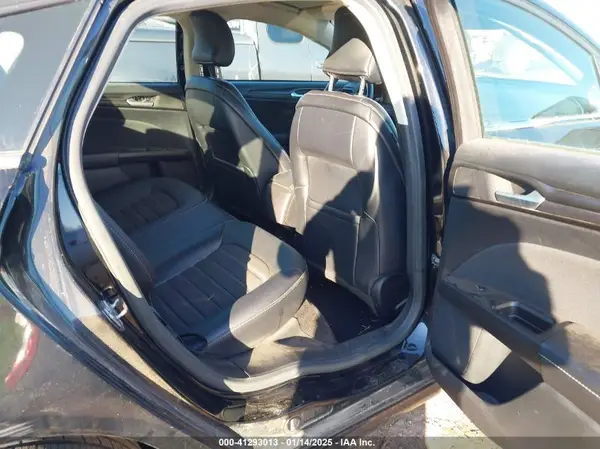 3FA6P0T9XJR182376 2018 FORD FUSION - Image 8