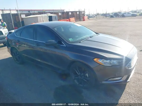 3FA6P0T9XJR262535 2018 FORD FUSION - Image 1