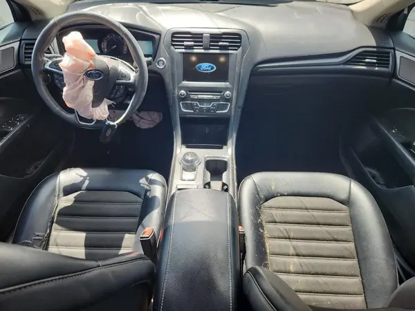 3FA6P0T9XJR273020 2018 FORD FUSION - Image 8