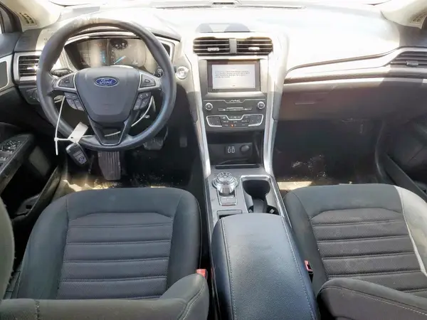 3FA6P0T9XKR270863 2019 FORD FUSION - Image 8