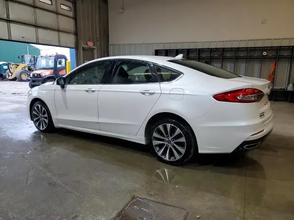 3FA6P0T9XLR121225 2020 FORD FUSION - Image 2