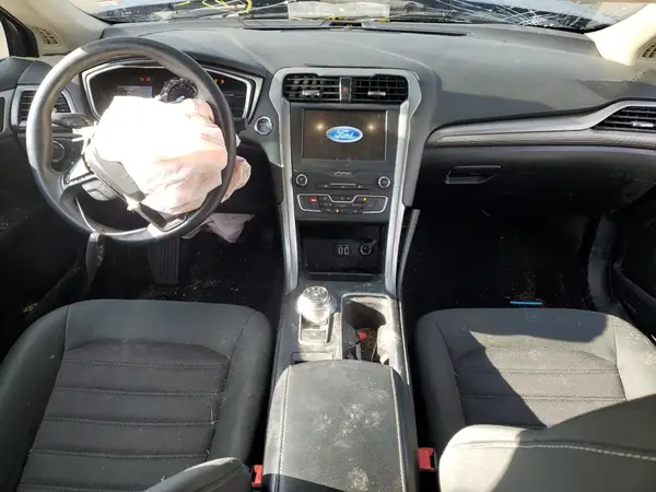 3FA6P0T9XLR173325 2020 FORD FUSION - Image 8