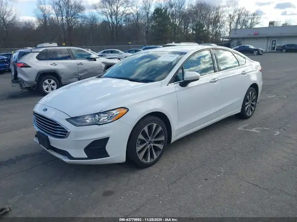 3FA6P0T9XLR237248 2020 FORD FUSION - Image 2