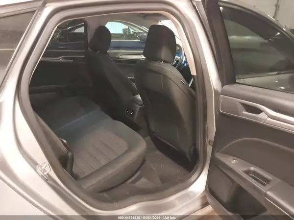 3FA6P0T9XLR253045 2020 FORD FUSION - Image 8