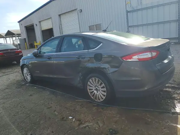 3FA6P0UU0GR126264 2016 FORD FUSION - Image 2