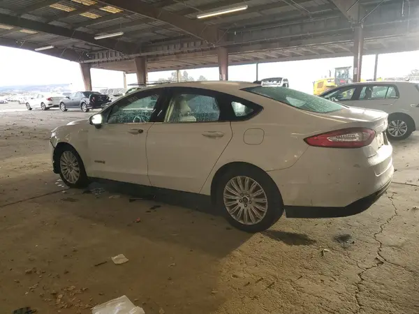 3FA6P0UU0GR208303 2016 FORD FUSION - Image 2