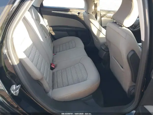 3FA6P0UU0GR363157 2016 FORD FUSION - Image 8